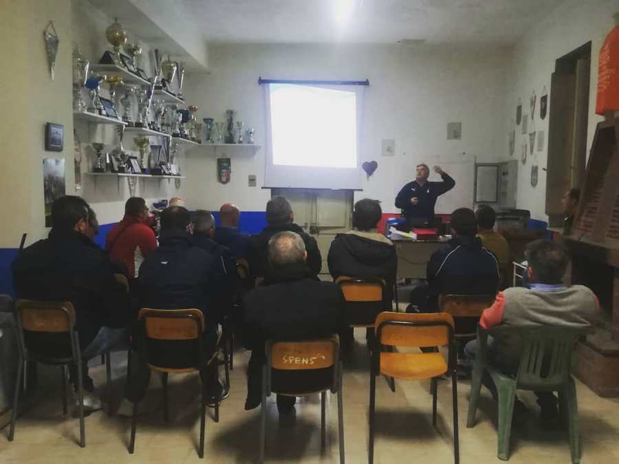 74586589_834823260285508_4005367448051122176_o